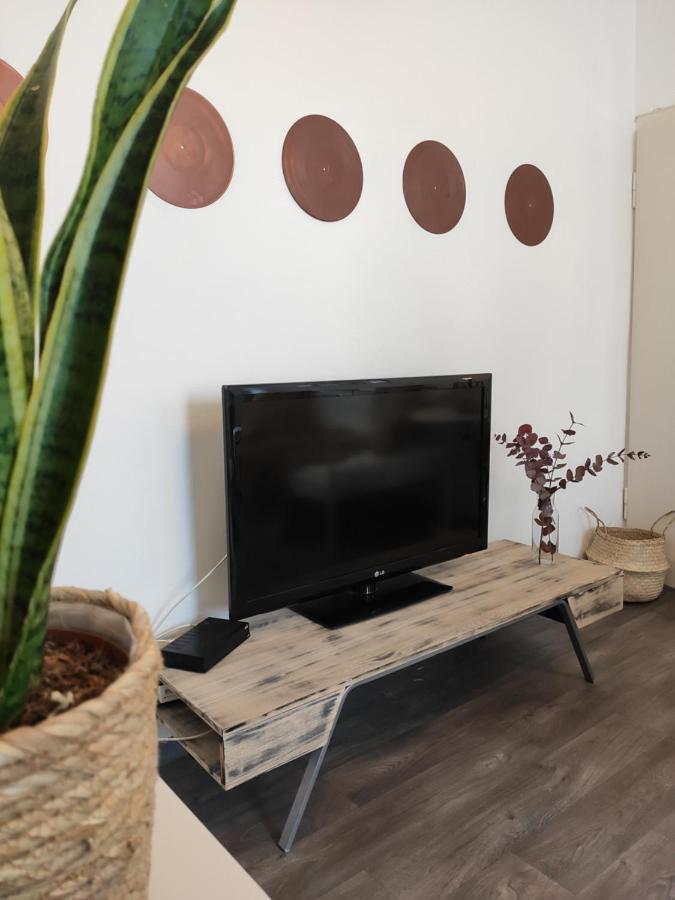 Gemuetliche 2 Zimmer Apartment Hildesheim Bagian luar foto