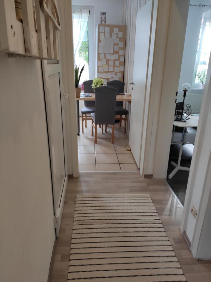 Gemuetliche 2 Zimmer Apartment Hildesheim Bagian luar foto