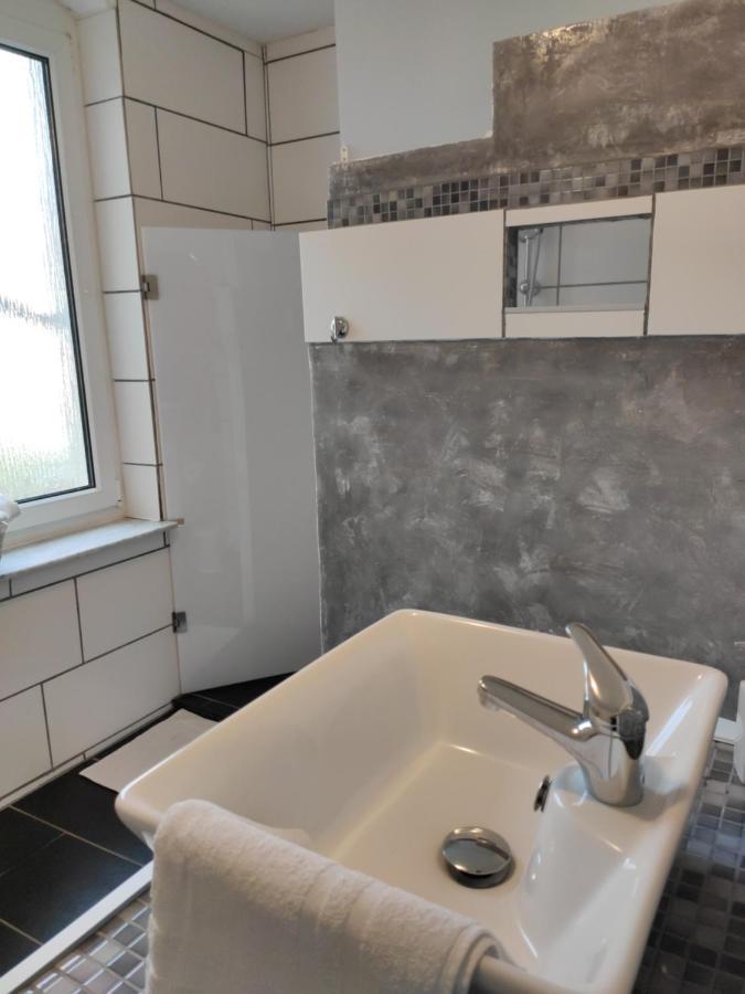Gemuetliche 2 Zimmer Apartment Hildesheim Bagian luar foto