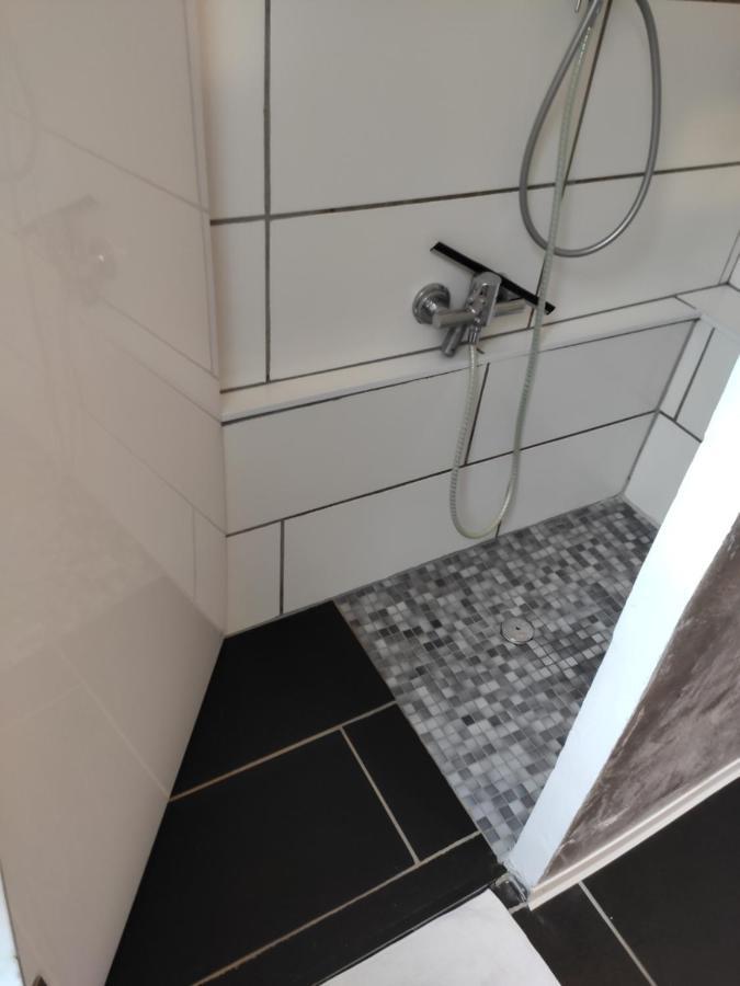 Gemuetliche 2 Zimmer Apartment Hildesheim Bagian luar foto