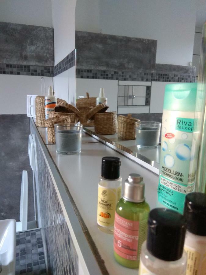Gemuetliche 2 Zimmer Apartment Hildesheim Bagian luar foto